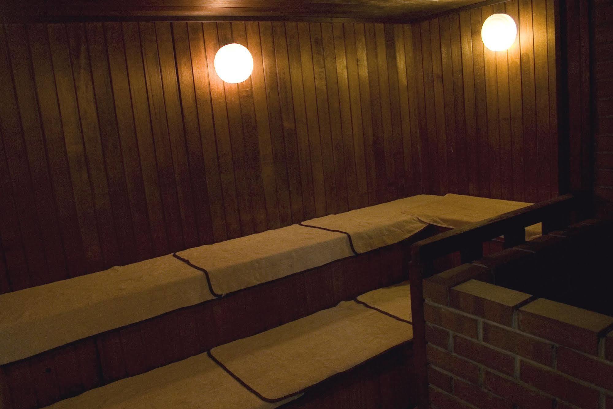 Capsule Hotel Shonan Fujisawa Bagian luar foto